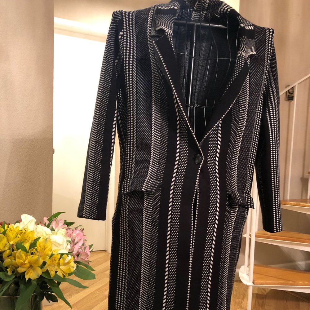 Jacket - Picture 2 of 6